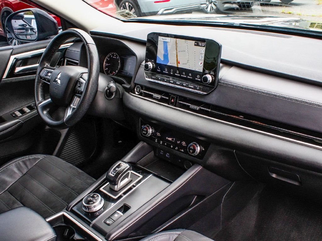 Used 2022 Mitsubishi Outlander SE FWD image 43