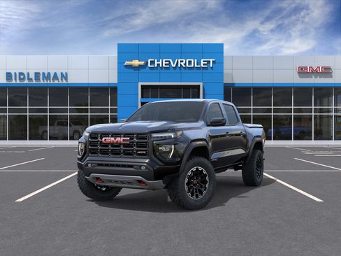 New 2026 GMC Canyon AT4 w/ AT4 Premium Package AWD/4WD image 8