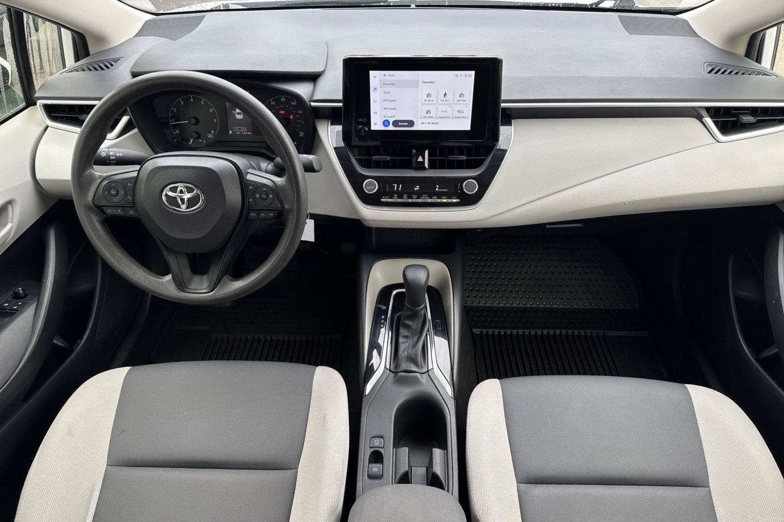 Used 2024 Toyota Corolla LE FWD image 15