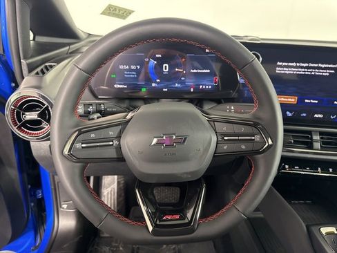 New 2026 Chevrolet Equinox EV RS image 19