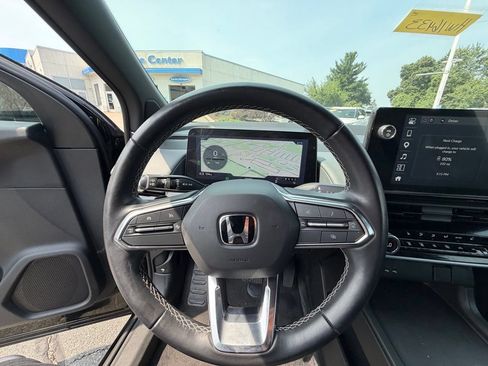 Used 2024 Honda Prologue Touring image 16