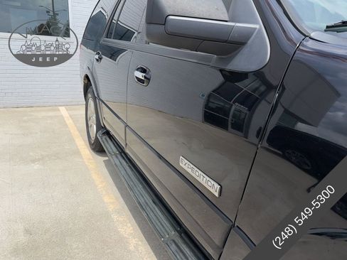 Used 2007 Ford Expedition Limited RWD image 2