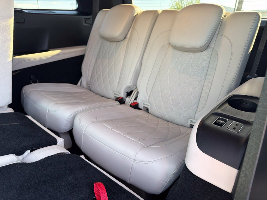 Certified 2023 Mercedes-Benz GLS 63 AMG 4MATIC image 36