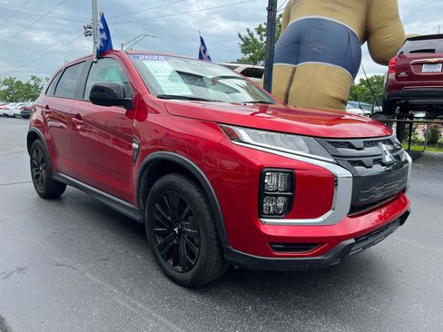 Used 2025 Mitsubishi Outlander Sport AWD image 8