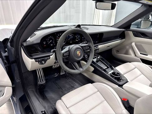 Used 2024 Porsche 911 Targa 4 GTS AWD/4WD image 6