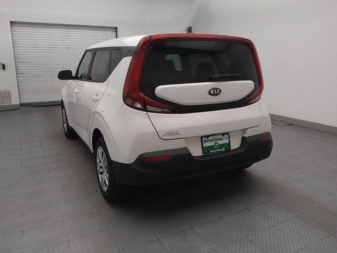 Used 2021 Kia Soul LX FWD image 6