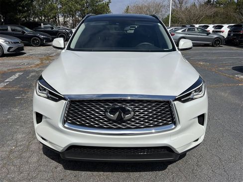Used 2025 INFINITI QX50 Luxe image 2