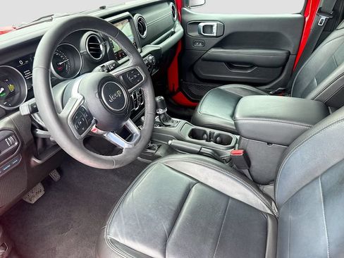 Certified 2023 Jeep Wrangler Unlimited Sahara AWD/4WD image 25