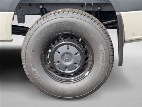 New 2026 Mercedes-Benz Sprinter 2500 image 10