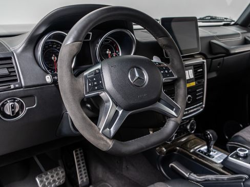 Used 2018 Mercedes-Benz G 550 Squared image 4