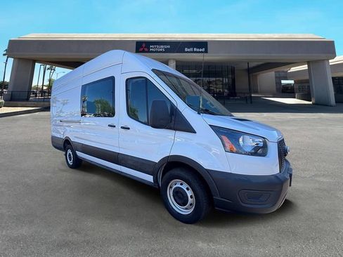 Used 2023 Ford Transit 250 148 High Roof Extended w/ Load Area Protection Package RWD image 4