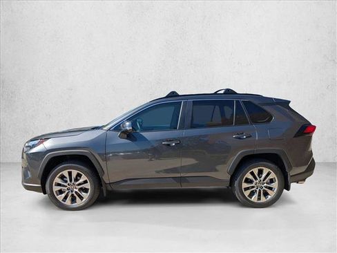 Used 2025 Toyota RAV4 XLE Premium w/ Weather Package FWD image 7