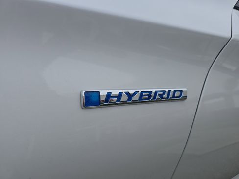 Used 2021 Honda Accord Touring image 11