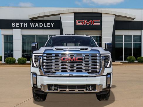 New 2026 GMC Sierra 3500 Denali w/ Denali Reserve Package AWD/4WD image 2