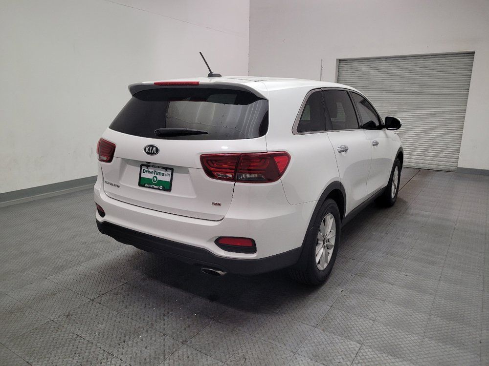 Used 2019 Kia Sorento FWD image 9