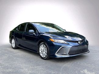 Used 2021 Toyota Camry LE FWD video 2
