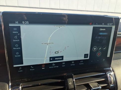 Certified 2023 Lincoln Navigator Reserve image 19