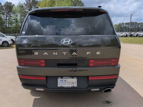 Used 2025 Hyundai Santa Fe SEL FWD image 6