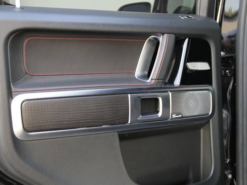 Used 2020 Mercedes-Benz G 63 AMG 4MATIC w/ G Manufaktur Interior Package image 27