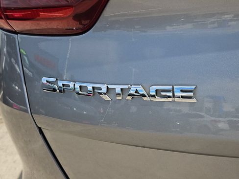 Used 2021 Kia Sportage SX FWD image 11