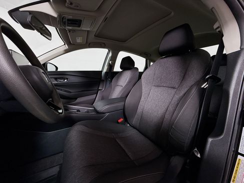 Used 2023 Honda Accord EX image 10