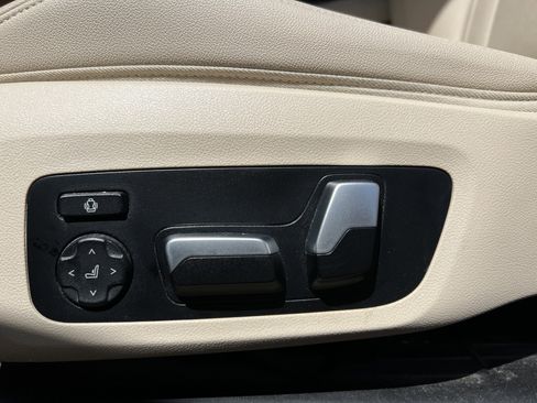 Used 2021 BMW X3 xDrive30i w/ Convenience Package image 38