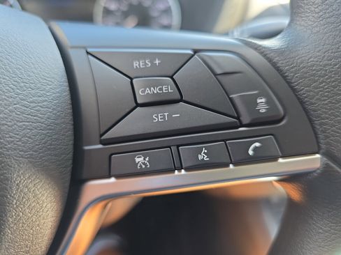 New 2025 Nissan Sentra SV w/ Trunk Package image 9