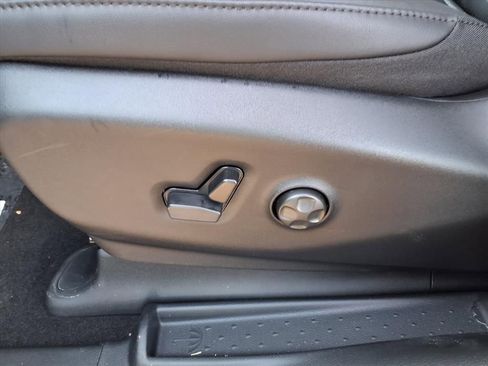 New 2026 Chrysler Pacifica Select image 21