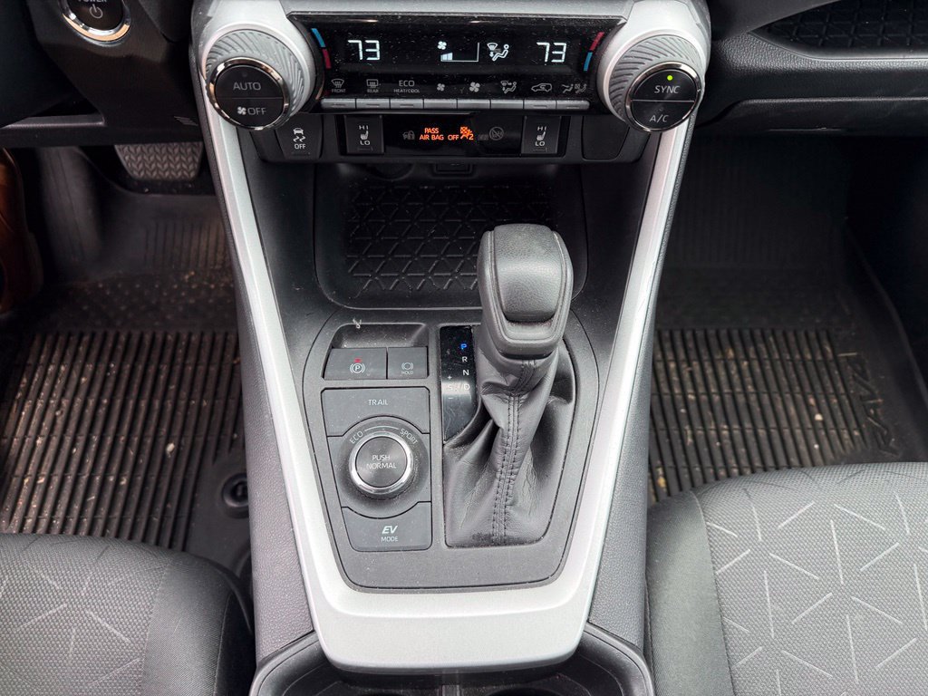Used 2024 Toyota RAV4 XLE w/ Convenience Package AWD/4WD image 10