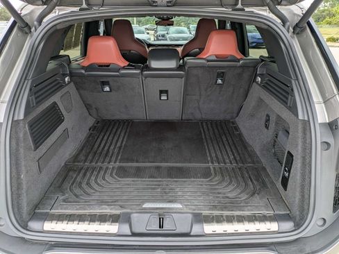 Used 2024 Land Rover Range Rover Sport AWD/4WD image 14