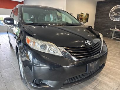 Used 2014 Toyota Sienna LE