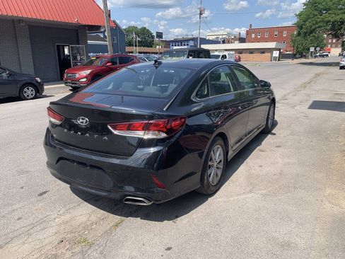 Used 2018 Hyundai Sonata SE FWD image 4