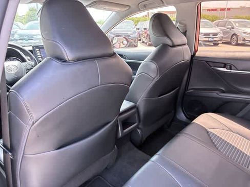 Used 2023 Toyota Camry SE FWD image 19