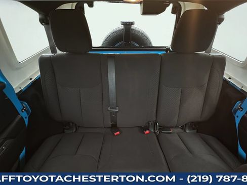 Used 2018 Jeep Wrangler Unlimited Sport S AWD/4WD image 24
