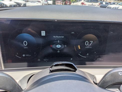 Used 2025 Hyundai Tucson SEL FWD image 30