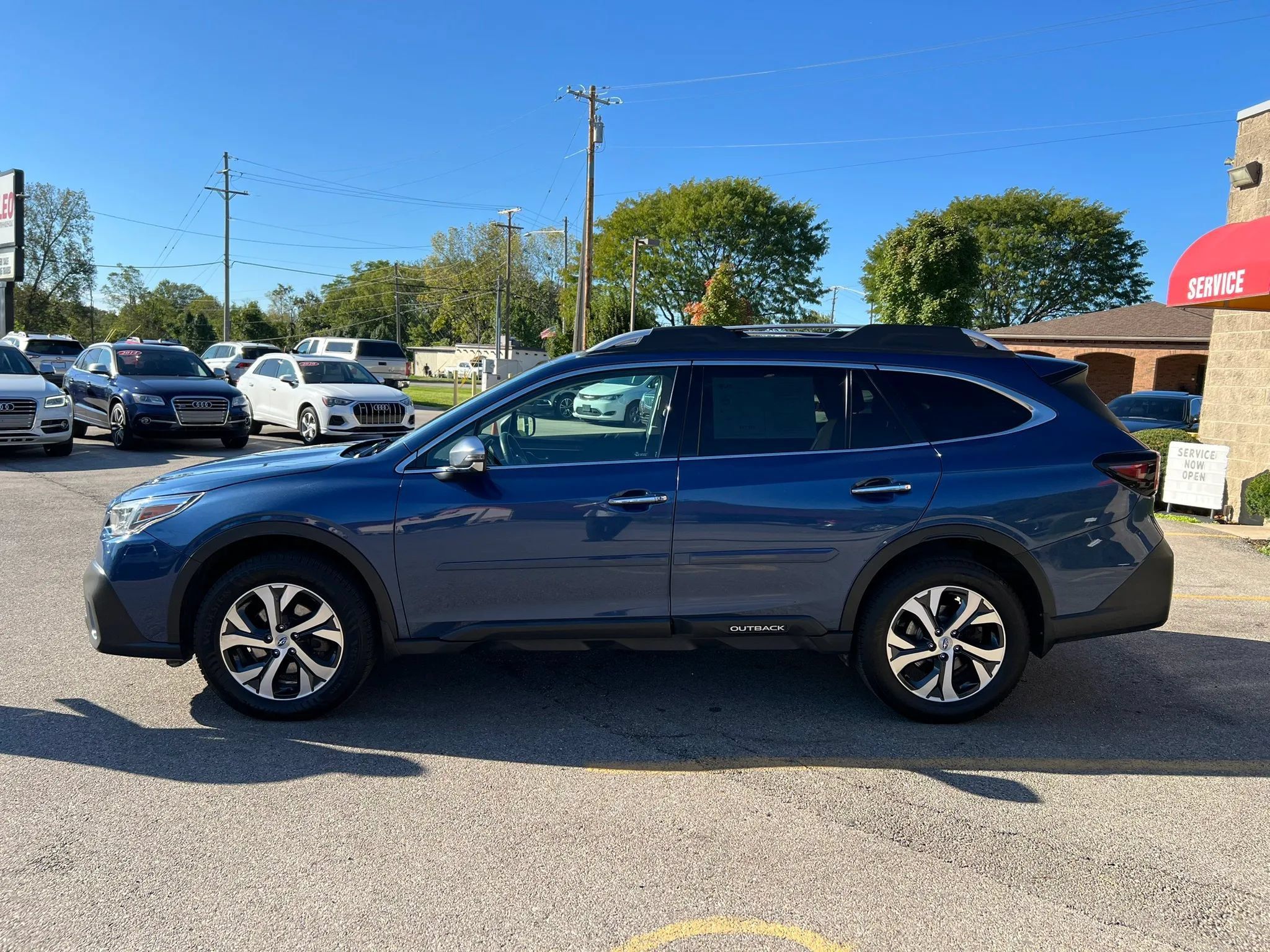 Used 2020 Subaru Outback Touring XT AWD/4WD image 8