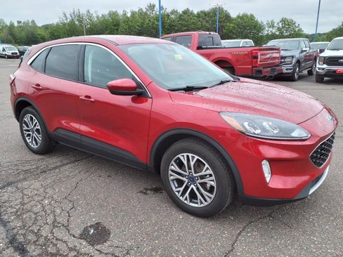 Certified 2022 Ford Escape SEL image 8