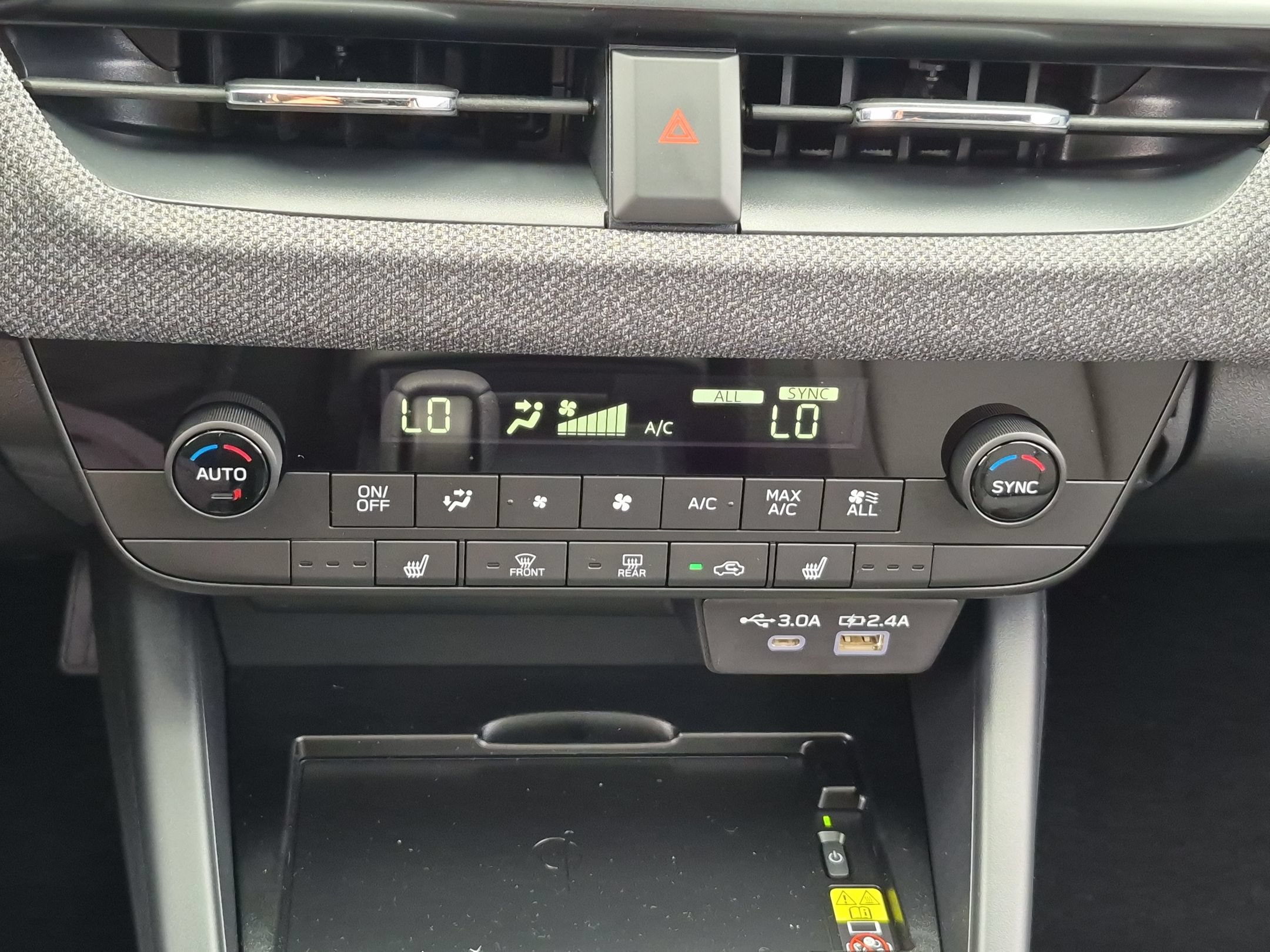 New 2026 Subaru Outback Premium AWD/4WD image 23