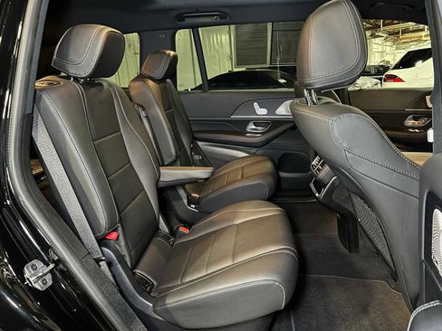 Certified 2025 Mercedes-Benz GLS 450 4MATIC image 14