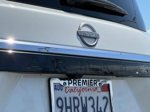 Certified 2022 Nissan Armada SL w/ Captain's Chairs Package AWD/4WD image 34
