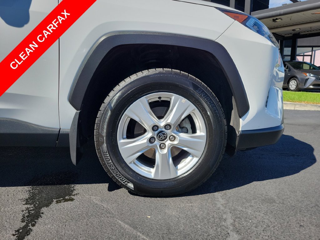 Used 2021 Toyota RAV4 XLE w/ Carpet Mat Package (TMS) FWD image 8
