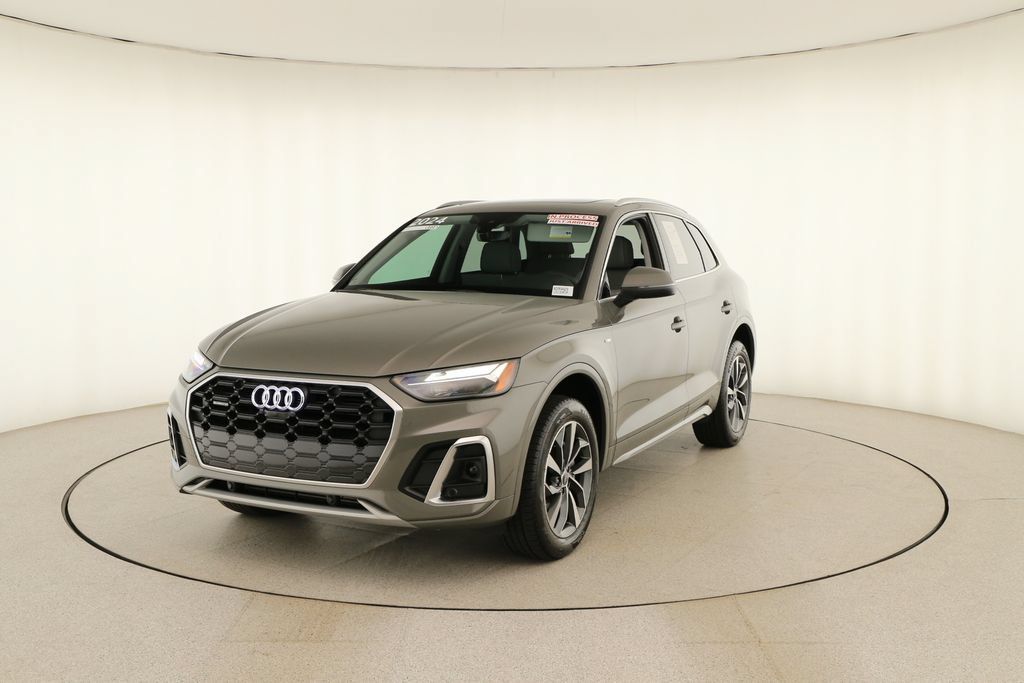 Certified 2024 Audi Q5 2.0T Premium Plus AWD/4WD image 12