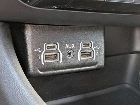 Used 2025 Dodge Durango GT RWD image 23