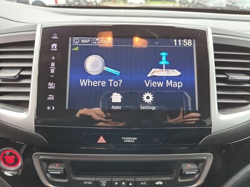 Used 2017 Honda Pilot Touring image 20