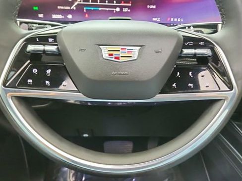 Used 2025 Cadillac Escalade Sport w/ Touring Package image 47