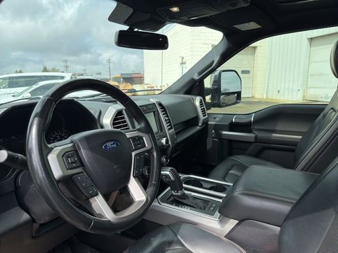 Used 2020 Ford F150 Platinum w/ Technology Package image 18
