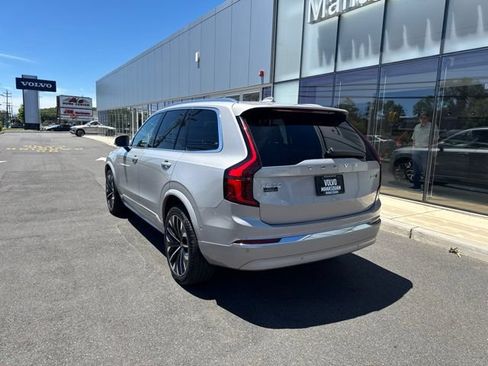 Used 2025 Volvo XC90 B6 Plus AWD/4WD image 3
