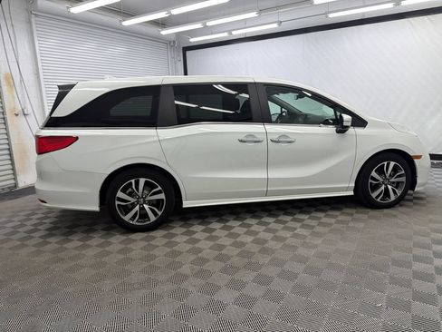 Used 2022 Honda Odyssey Touring image 6