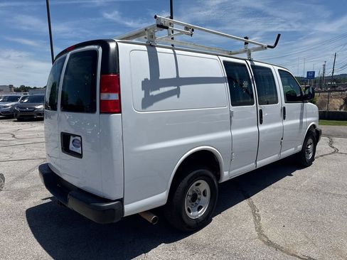 Used 2020 Chevrolet Express 2500 w/ Driver Convenience Package RWD image 5