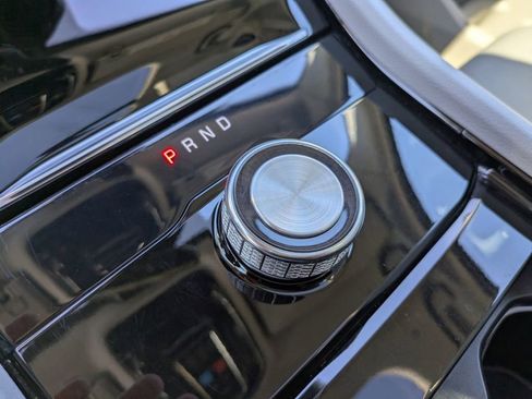 Certified 2021 Jeep Grand Cherokee L Overland w/ Luxury Tech Group IV image 17